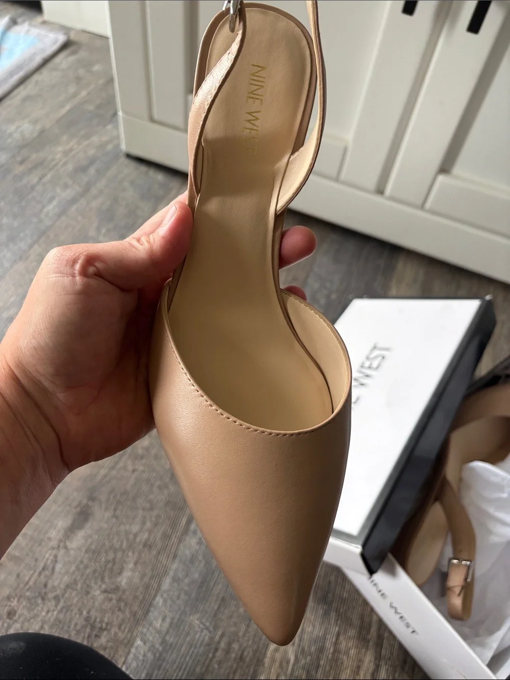 Nine West Women's Tan Slingback Pointed-Toe Heels
